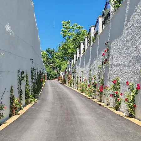 Sea Point La Ξενοδοχείο με διαμερίσματα 4*