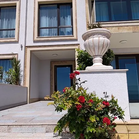 Sea Point La Golden Sands