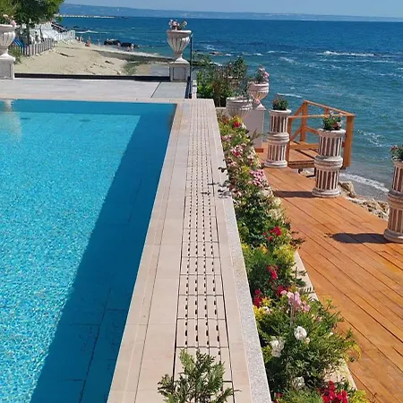 Sea Point La 4* Goldstrand