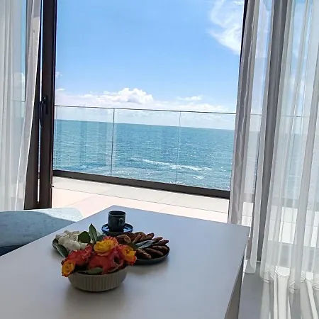 Sea Point La 4* Goldstrand