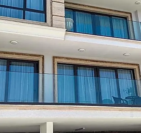 アパートホテル Sea Point La 4*