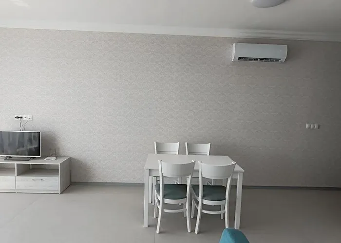 Sea Point La 4* Golden Sands