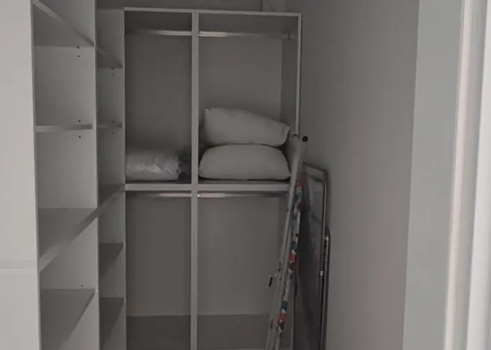 Sea Point La Apartahotel