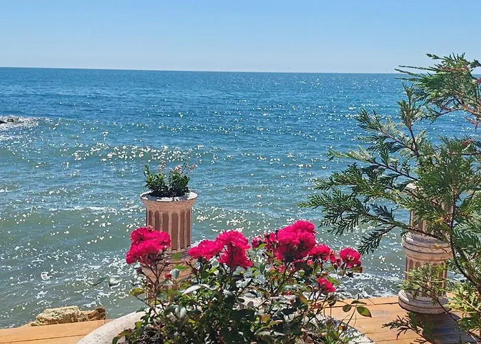 Apartahotel Sea Point La 4*