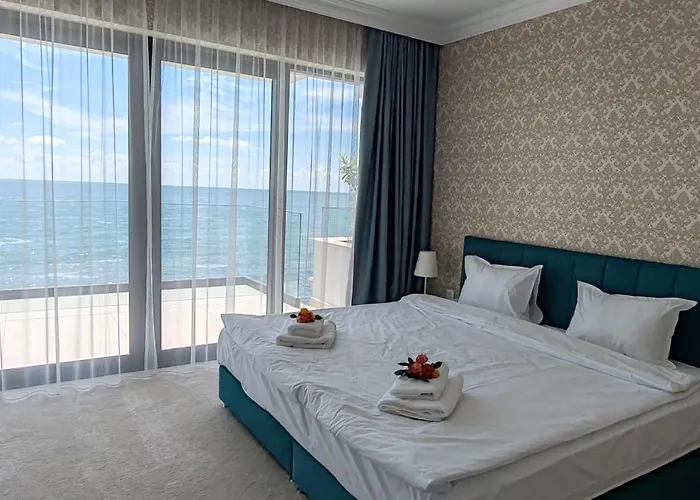 Sea Point La Golden Sands