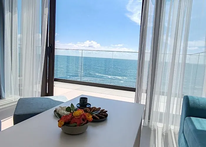 Sea Point La 4* Golden Sands